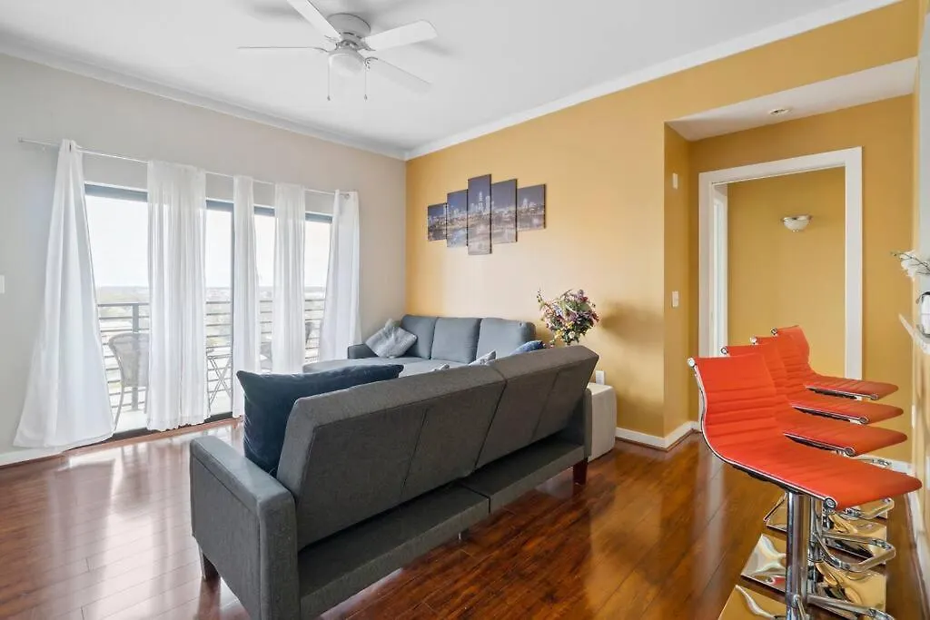 Cozy Condo @ Charlotte Nc! W/Pool- Walk To Uptown 0*,  Estados Unidos da América